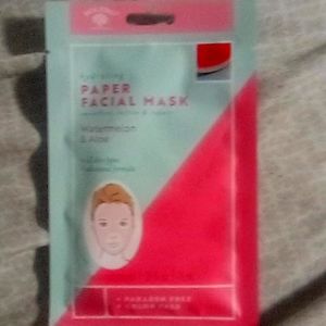 Facial mask